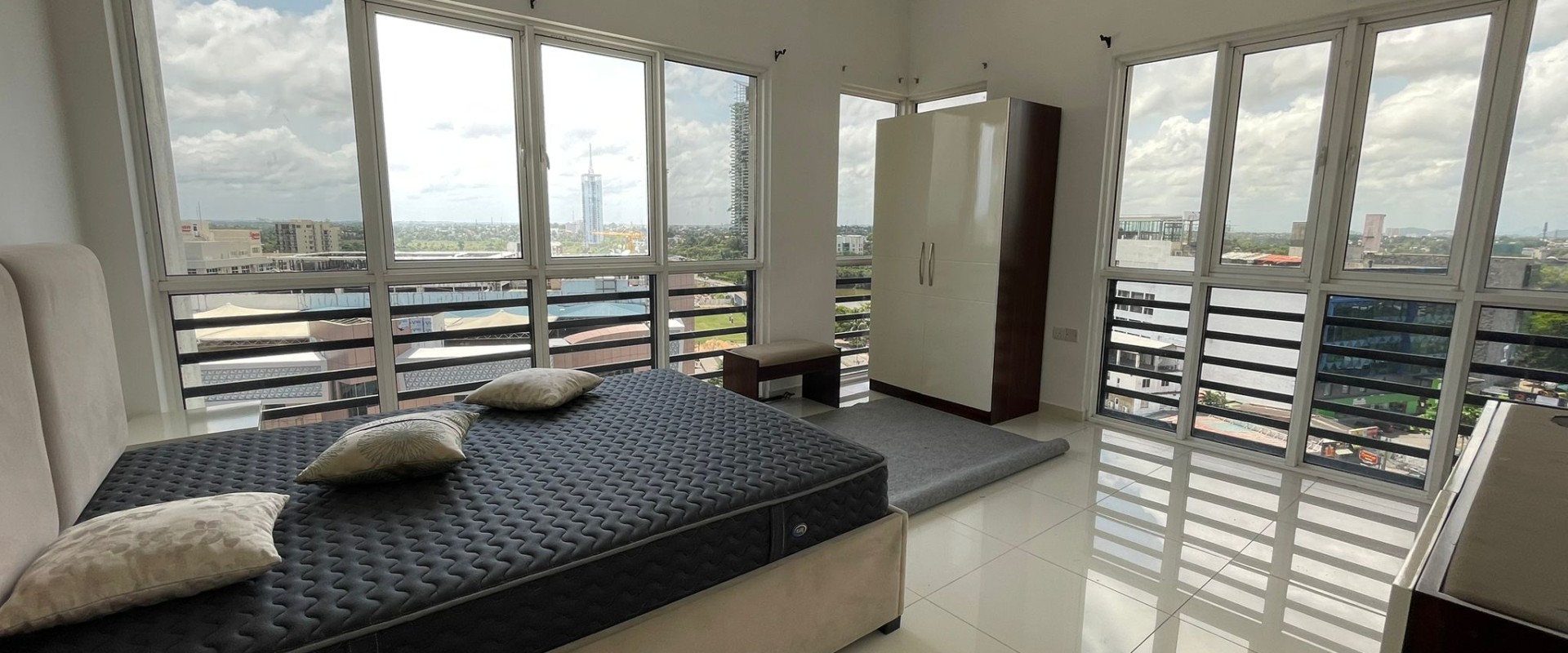 Fully Furnished 3-Bedroom Apartment for Sale in Rajagiriya | Prime Residencies - Gallery