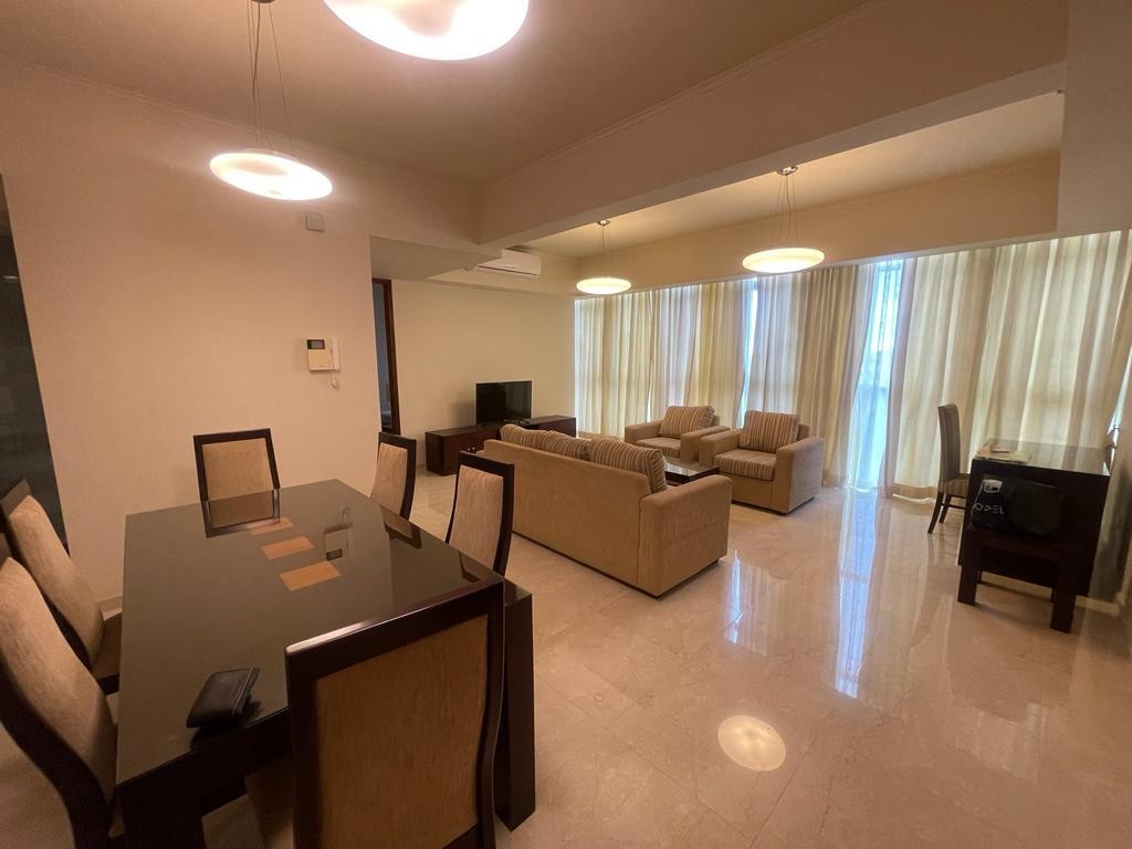 Fully Furnished 2-Bedroom Apartment with City &amp; Sea Views - Gallery