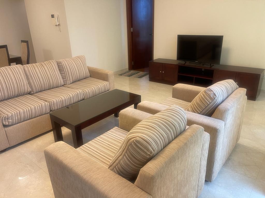 Fully Furnished 2-Bedroom Apartment with City &amp; Sea Views - Gallery