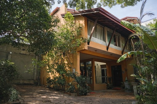 Luxury Architectural Residence –  Kohuwala