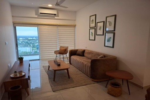 3 BEDROOM LAKE-VIEW APARTMENT FOR SALE